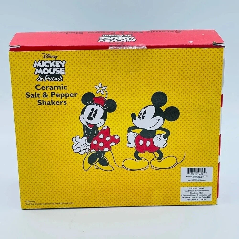 Brand new! Disney Mickey & Minnie Mouse classic ceramic salt & pepper shakers *